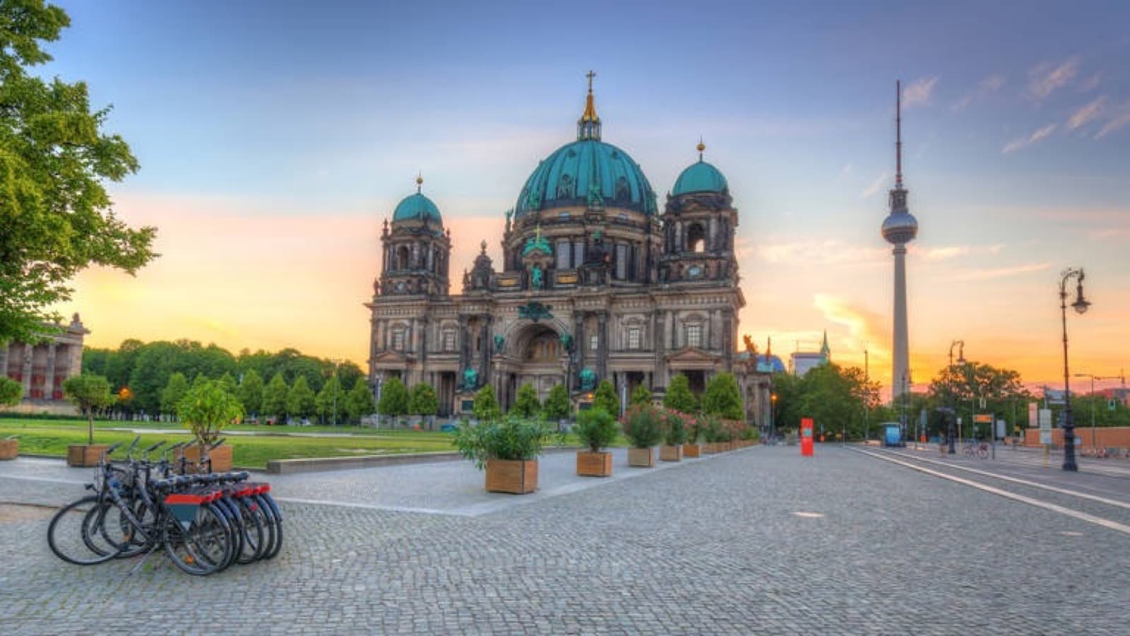 Voyage à Berlin avec tour en bus de nuit pour découvrir la ville foto 1
