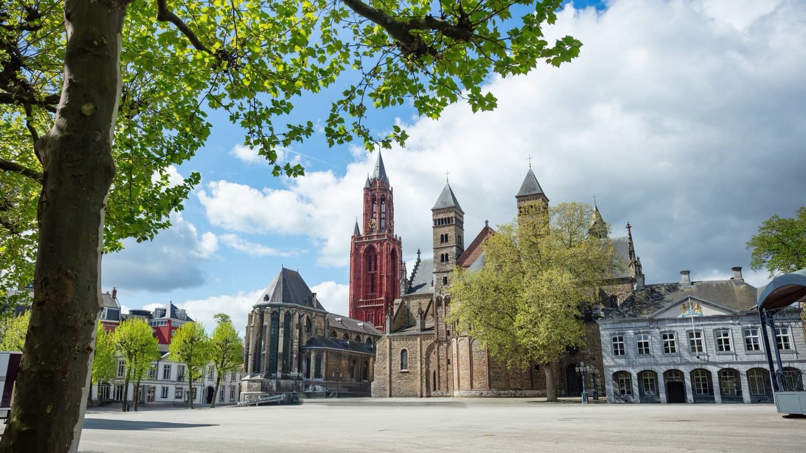 Séjour à Maastricht avec une tournée des pubs foto 1
