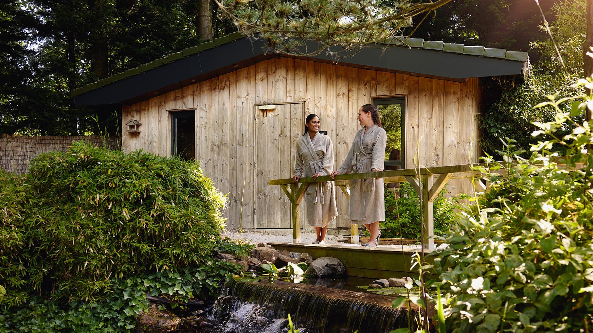 Wellness Voucher Elysium | Dagkaart + overnachting met ontbijt foto 3